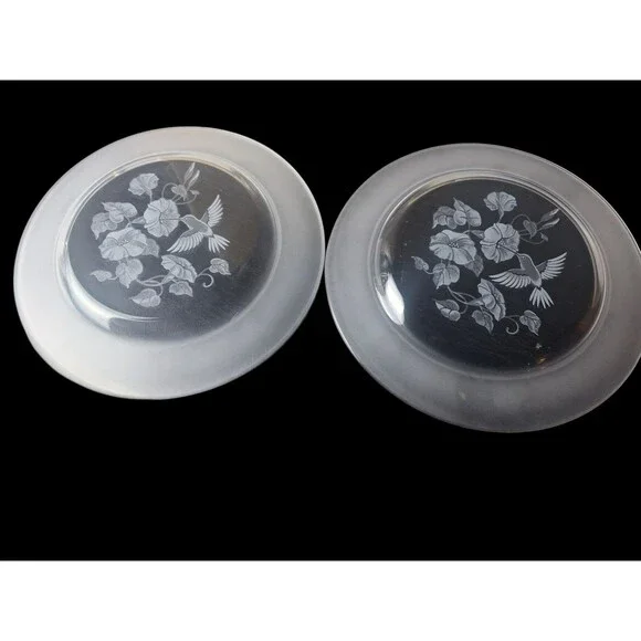 Vintage Hummingbird Avon Plates - 2-piece Set - Picture 3 of 3